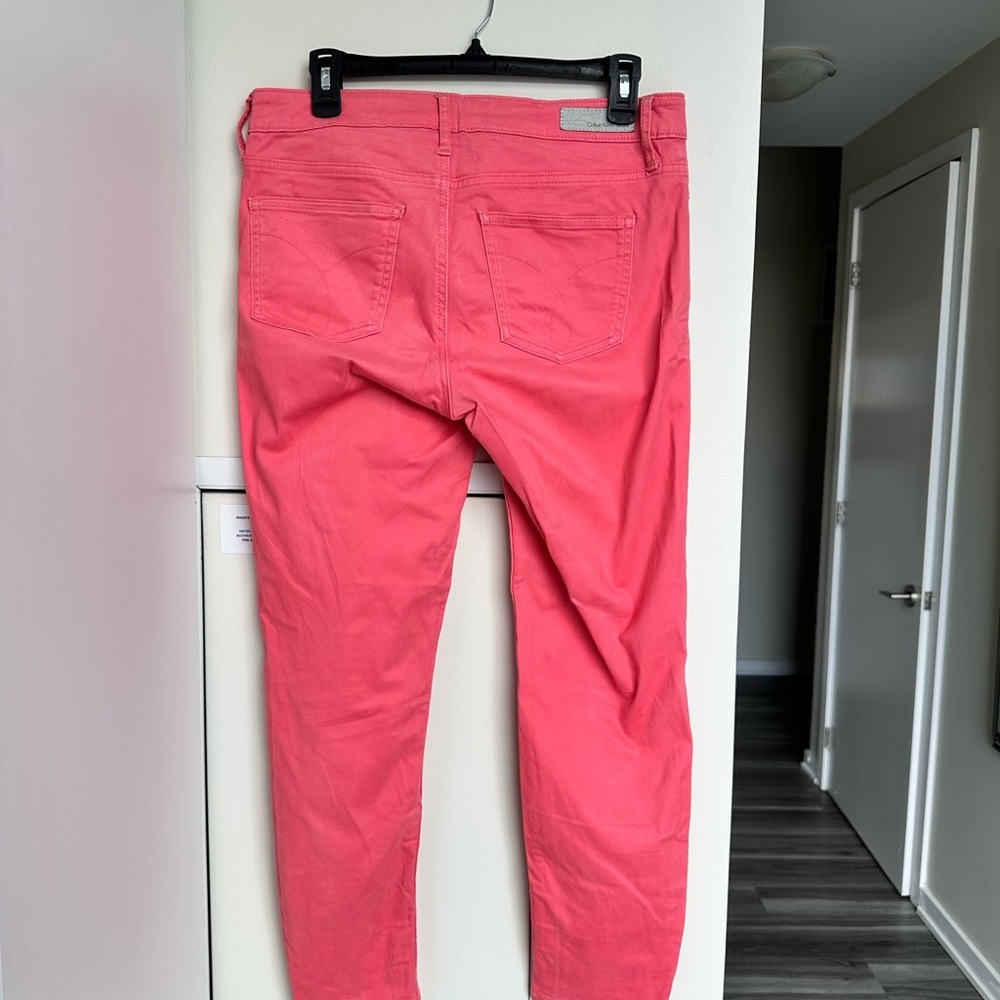 Calvin Klein Coral Pink Skinny Pants | Mid Rise Stretch Slim Fit | Sz 8 - Picture 6 of 14